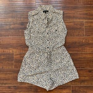 NWOT tags banana republic romper with pockets 4